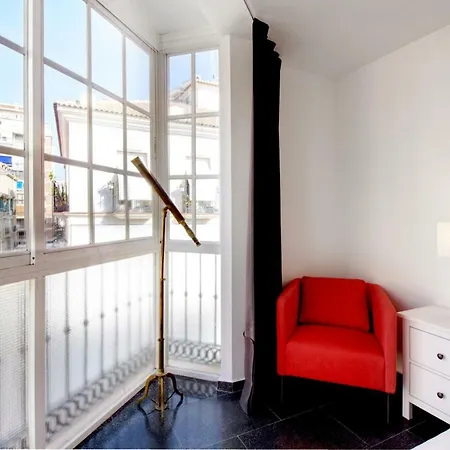 Spacious Centre Apartment In Malaga Exterior photo