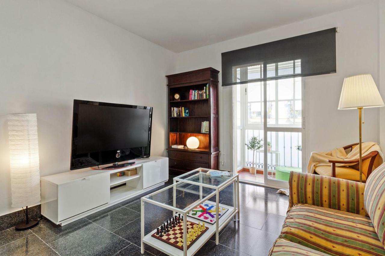 Spacious Centre In Apartment Malaga